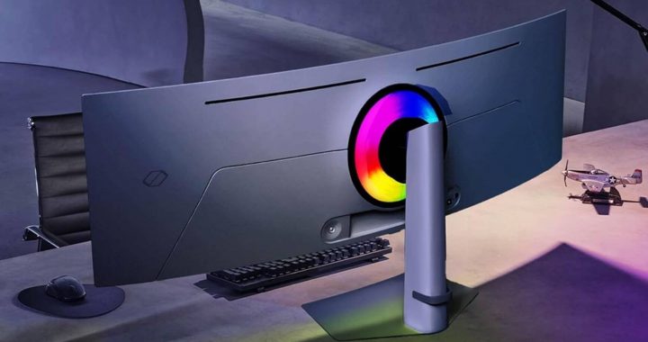 Samsung's 49-inch Odyssey QD-OLED gaming monitor delivers top-tier gaming…
